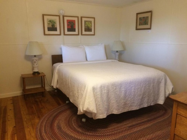 Harwood Hill Motel image 14